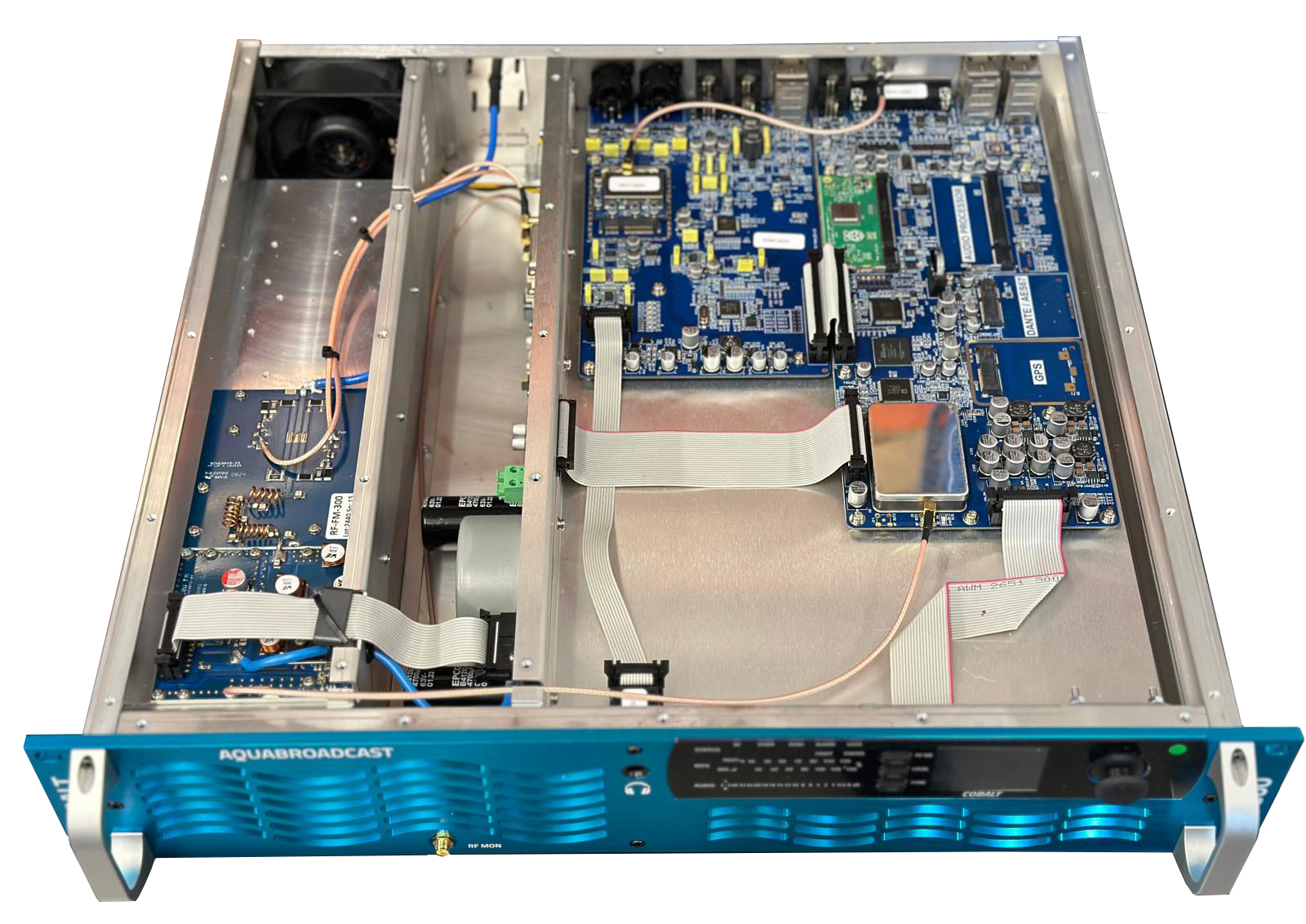 aqua broadcast cobalt inside fm transmitter